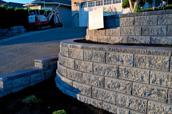 Stone Retaining Wall Repair in Bellevue