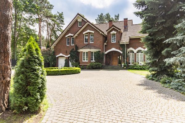 Driveway Brick Repair in Bellevue